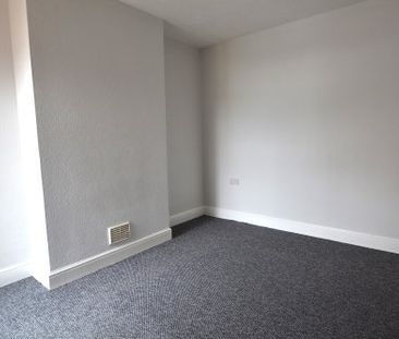 3 Bedroom Terrace Available - Photo 3