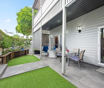 86 Browne Street, New Farm QLD 4005 - House For Rent | Domain - Photo 3
