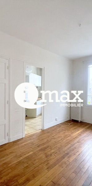 Location Appartement COURBEVOIE - - Photo 1