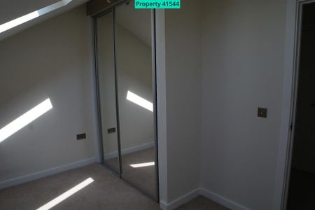 2 bedroom duplex to rent - Photo 3