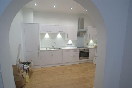 1 bedroom ground floor flat to rent - Photo 3