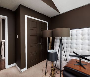 For Lease - 220 Sarah Cline Drive, Oakville, Ontario - Photo 6