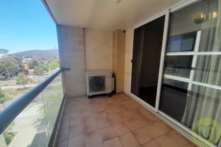 Door Number 518 Offers Comfort & Convenience - Photo 5