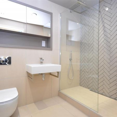 Kings, Hudson Quarter, York - Photo 3