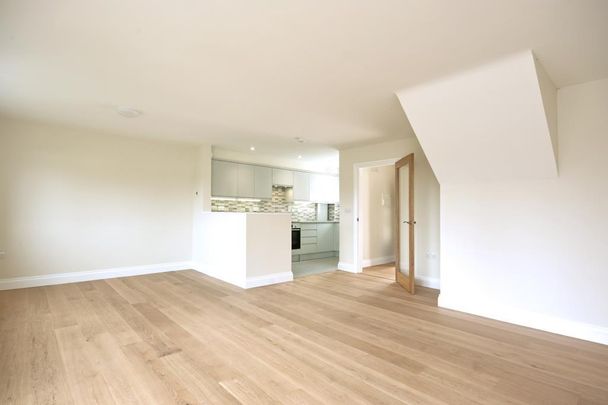 2 bedroom apartment to rent - Photo 1