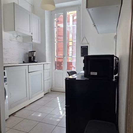 Location Appartement 1 pièce 26m² TOULON 83000 - Photo 3