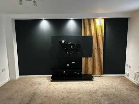 3 Bed Semi-Detached House, Rowans Crescent, NG6 - Photo 3