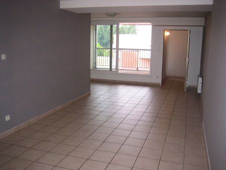 Location appartement 4 pièces, 79.56m², Bourg-en-Bresse - Photo 5