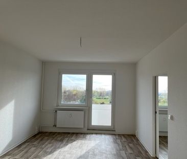 Sanierte 3 Raum-Wohnung mit Balkon und Badewanne - Photo 6