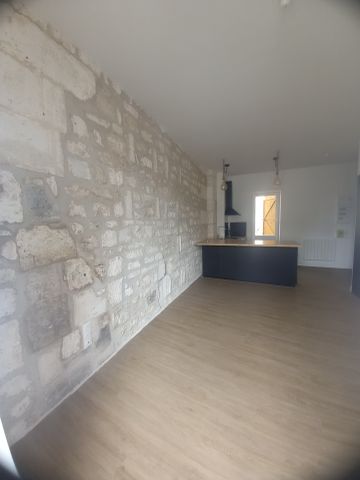 Location Appartement 2 pièces 33m² ANGOULEME 16000 - Photo 2