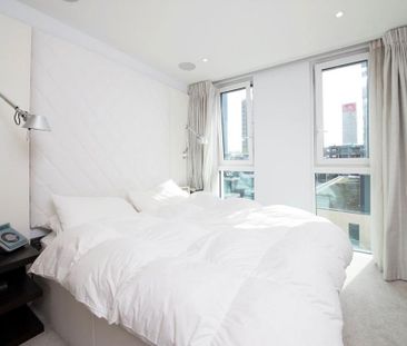 3 bedroom flat to rent - Photo 4