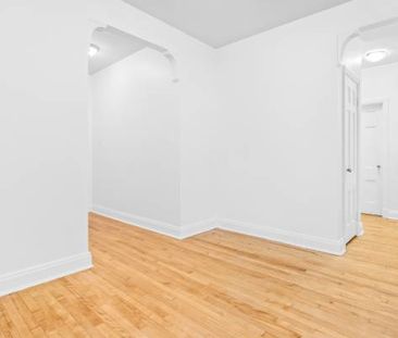 Spacious 2 Bedroom / Cote des Neiges - Photo 2