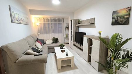 Piso de alquiler en Rúa Pintor Pérez Villaamil, Porta Nova - Photo 3