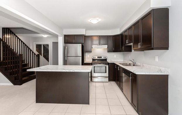 For Lease - 261 Gleave ( Upper Level) Terrace, Milton, Ontario - Photo 1