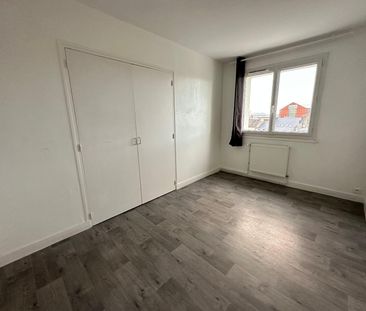Location Appartement 3 pièces 60m² CHERBOURG-EN-COTENTIN 50100 - Photo 1