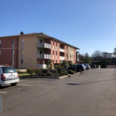 Location Appartement 2 pièces 49m² COLOMIERS 31770 - Photo 3