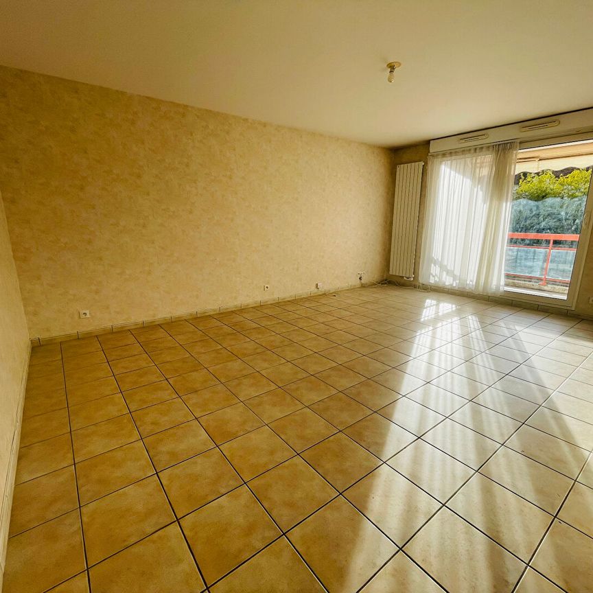 Location Appartement 3 pièces 73m² - Photo 1