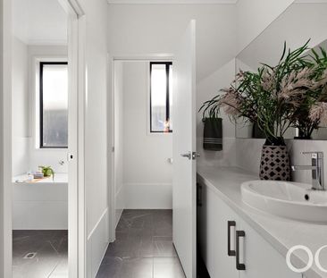 Open the Door to Sun, Sand, and Sophistication - Photo 6