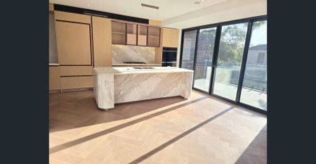 9/600 Old South Head Road, Rose Bay, NSW 2029 - Photo 3