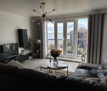 2 bedroom flat to rent - Photo 1