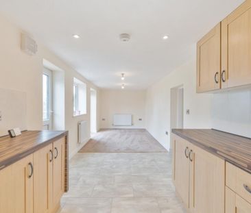 3 bedroom bungalow to rent - Photo 3