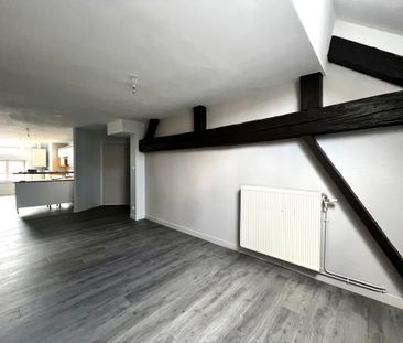 Location Appartement 4 pièces 82m² - Photo 2