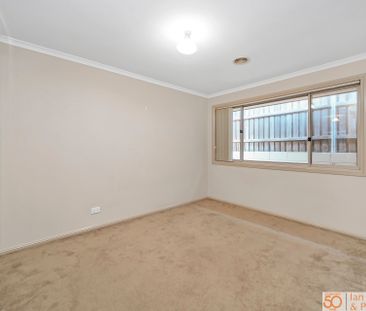 28 Bluestone Gardens, Jerrabomberra NSW 2619 - House For Rent | Domain - Photo 6