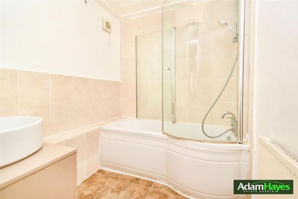 3 bedroom apartment to rent - Photo 1