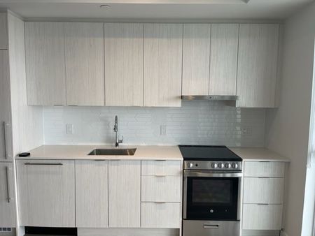 For Lease - 430 Square One Drive Unit# 4004, Mississauga, Ontario - Photo 4