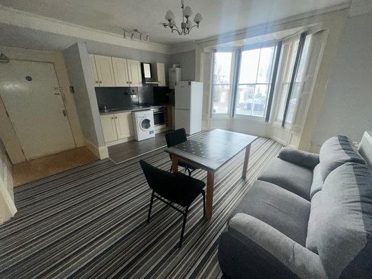 1 bedroom apartment to rent - Photo 1