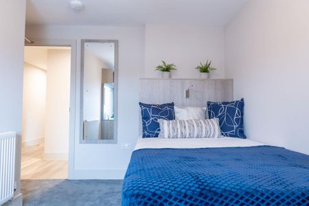 7 bedroom flat to rent - Photo 5