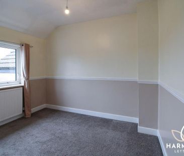 2 bedroom semi-detached house to rent - Photo 6