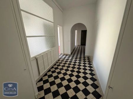 Appartement à louer 4 pièces 104.55m² - Photo 2