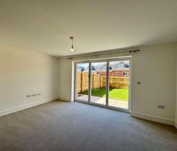 The Bramblings, Exmouth, EX8 - Photo 1