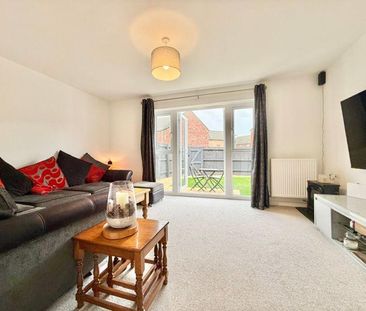 3 bedroom end of terrace house to rent - Photo 2