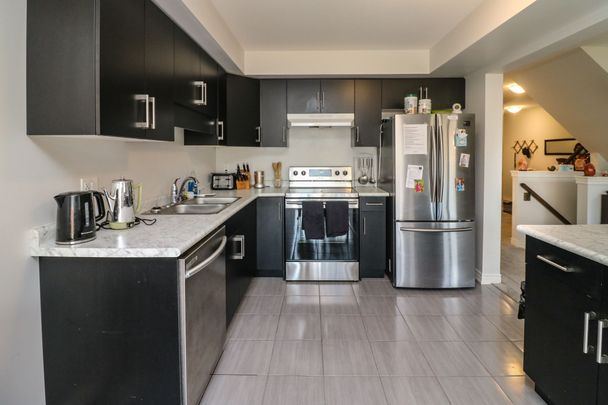 For Lease - 340 PROSPECT POINT Road Unit# 12, Fort Erie, Ontario - Photo 1