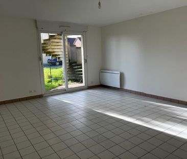 Location Maison 3 pièces 62 m² Pouligny-Notre-Dame - Photo 2