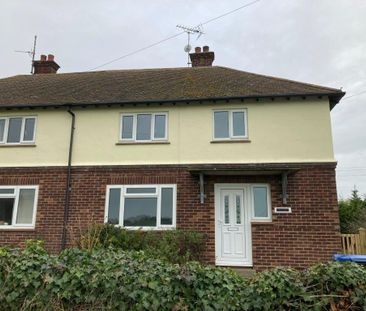 3 bedroom semi-detached house to rent - Photo 4