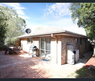 Spacious Two-Bedroom Home in a Prime Blackburn Location - Photo 1