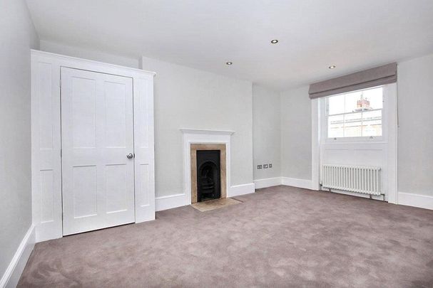 2 bedroom maisonette to rent - Photo 1