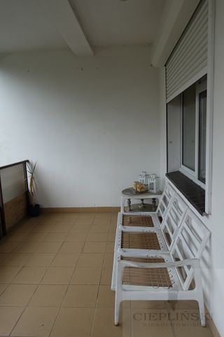 Gumieńce 3 pokoje, taras, piwnica, garaż - Photo 2