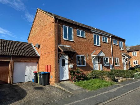 2 bedroom terraced house to rent - Photo 4