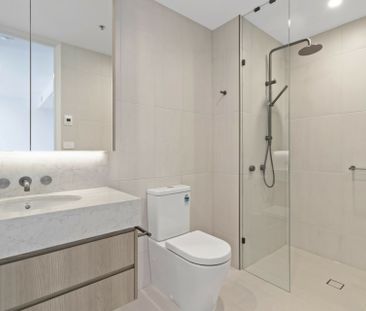 Luxury Living At The Griffin - Photo 6