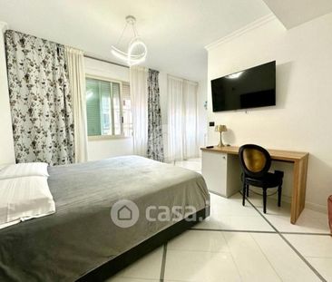 Appartamento in Affitto in Via Giordano Bruno 169 a Napoli - Foto 4