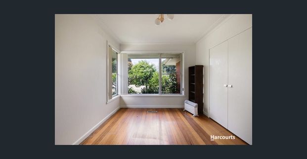 Modern Family Living in a Prime Doncaster East Location - Photo 1