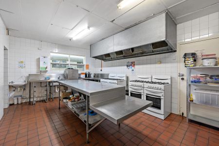 Studio With Ensuite Located at Adelaide fringe!!! - Photo 4