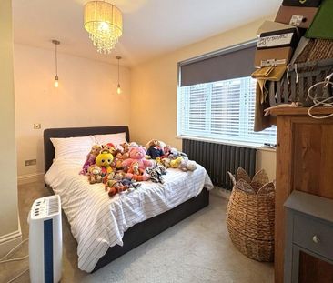 2 bedroom maisonette to rent - Photo 2