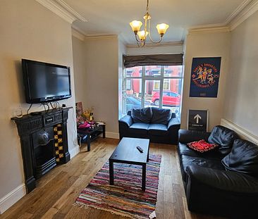 3 Bed - 14 Norwood Place, Hyde Park, Leeds - LS6 1DY - Student - Photo 1