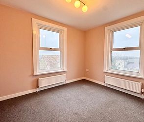 Oxford Street, Margate, CT9 1TD, Kent - Photo 2