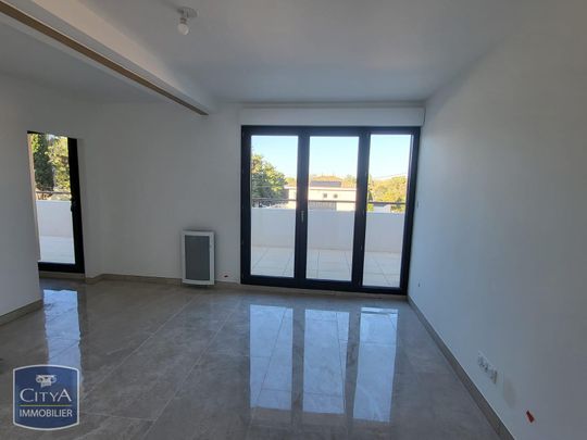 Location Appartement 3 pièces 116m² AGDE 34300 - Photo 1